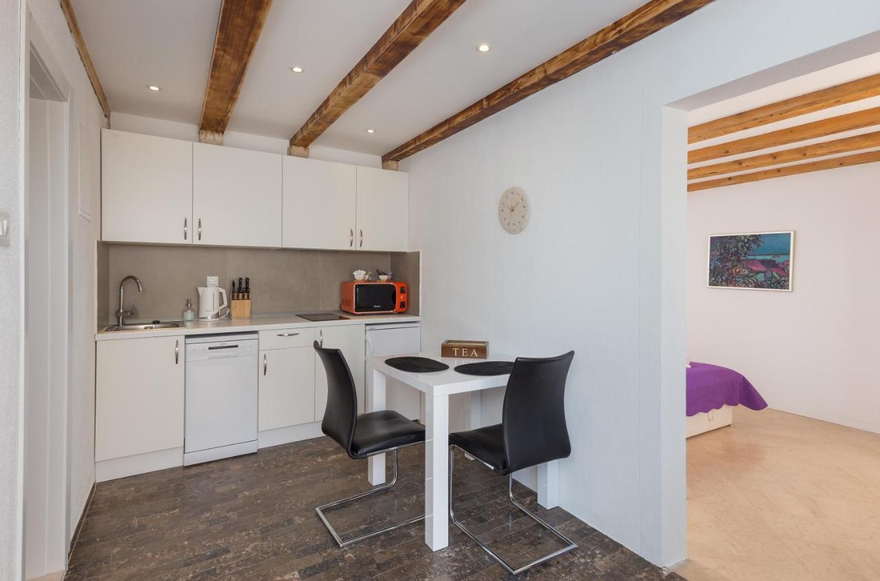 Toma Apartment *